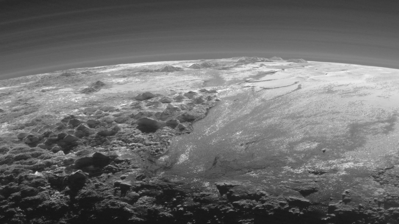 pluto-mountains-plains-9-17-15_wide-feec113594b068ac2ab517565b71fa0a5d8ffc52-s1400-c85