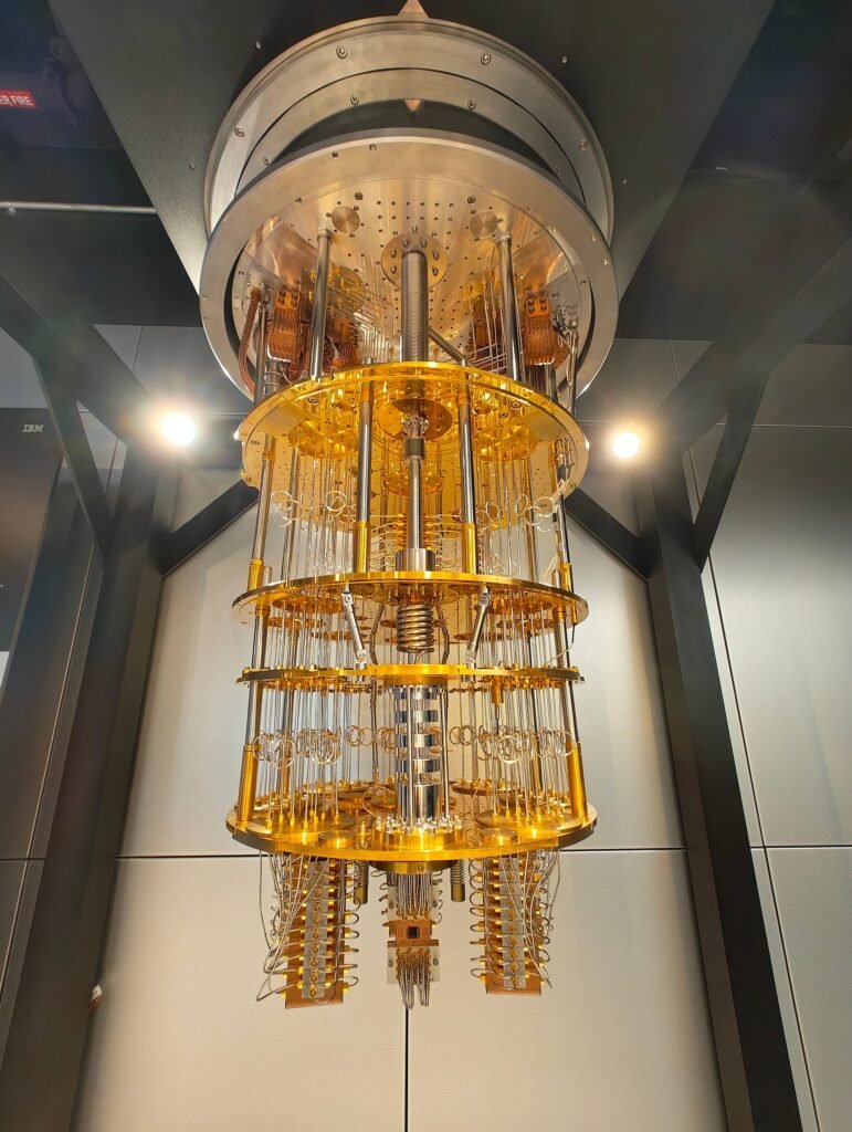 IBM Quantum System One süperiletken kuantum bilgisayarı