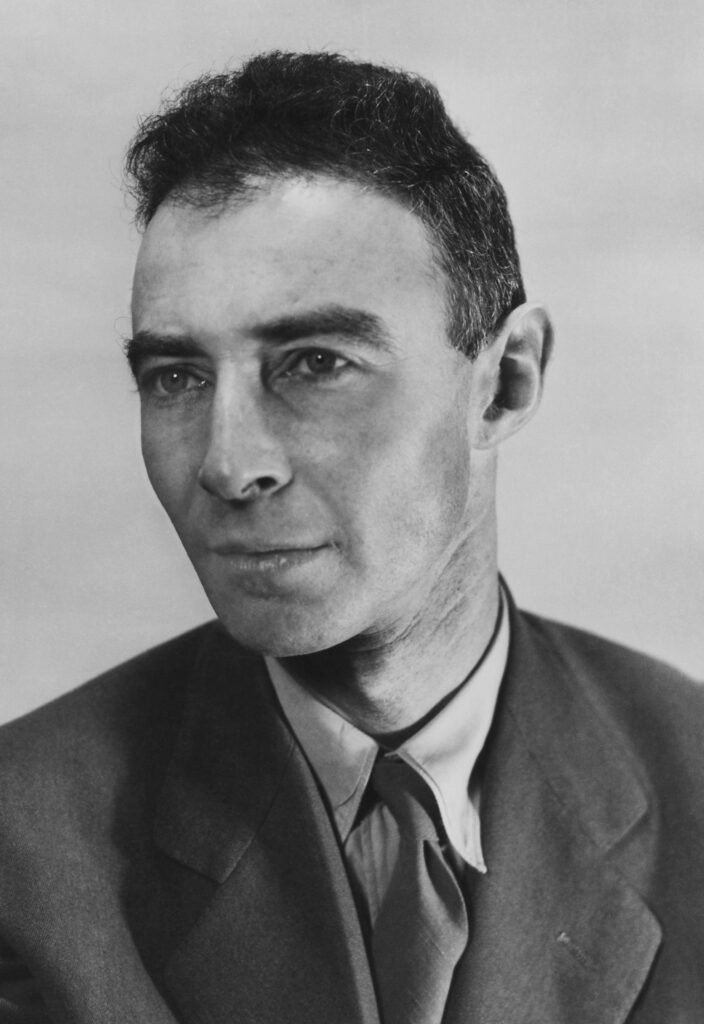 Fizikçi J. Robert Oppenheimer’ın portresi